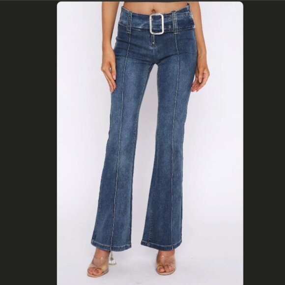 White Fox Boutique Denim - White fox denim flare boot cut jeans with belt